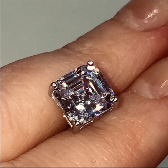 14k white gold asscher diamond 4 ct stud earrings - Picture 5 of 8